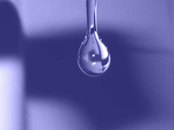 Steckdose im Wassertropfen ....