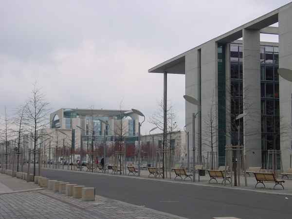 Berlin: Kanzleramt und Ministerien