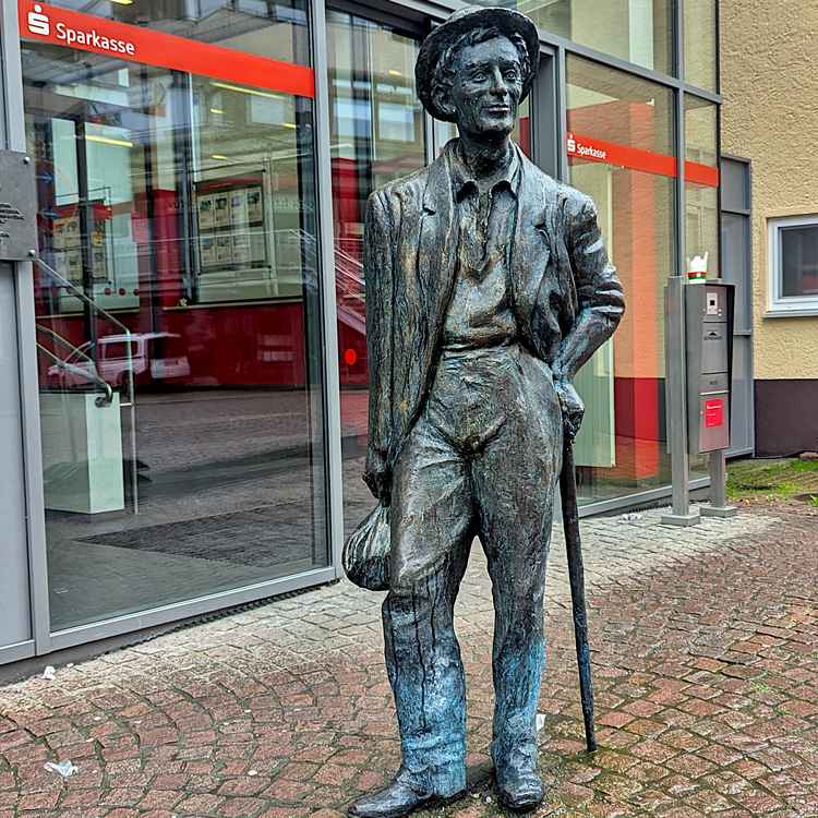 Hermann Hesse Denkmal in Calw