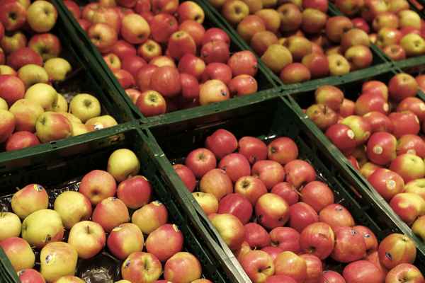 Äpfel im Supermarkt